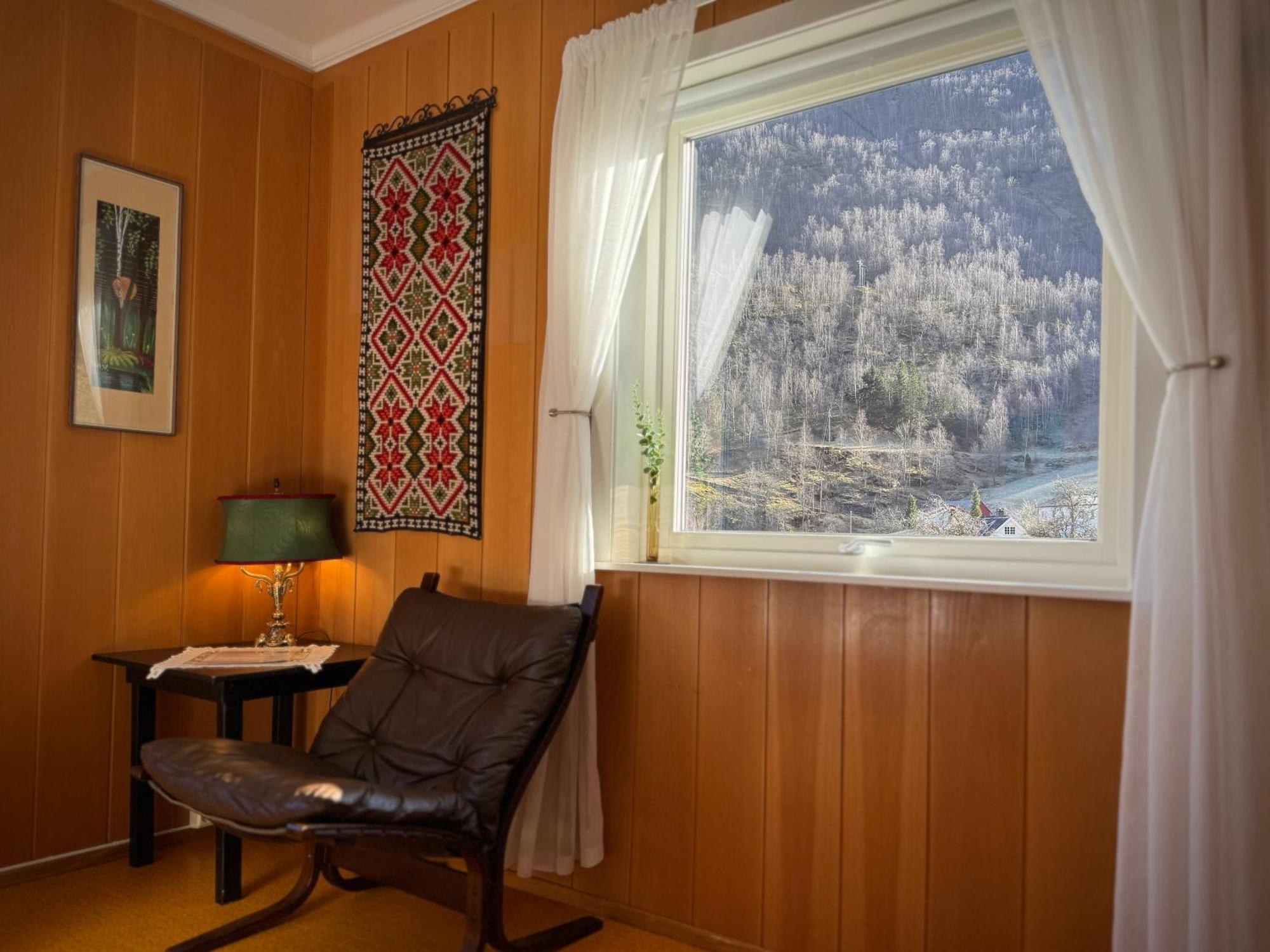 Svingen Guesthouse - Panoramic Fjord Views In Флом Екстер'єр фото